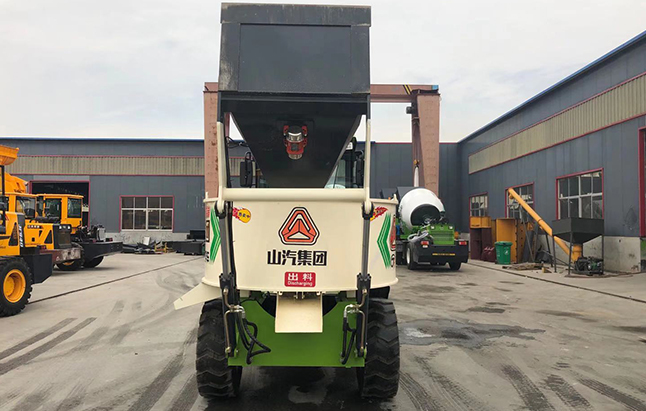 1.6方平口搅拌车